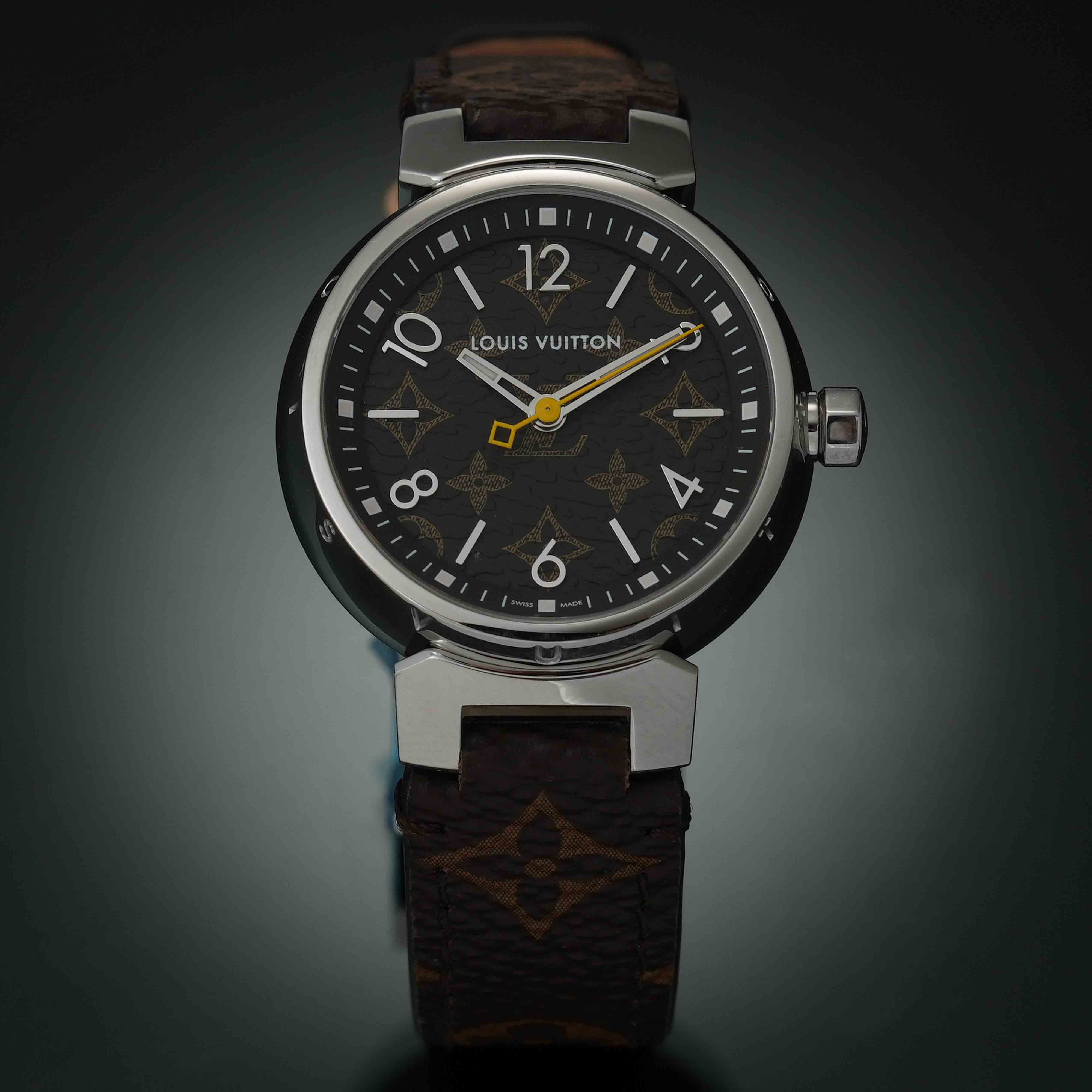 LOUIS VUITTON(NEW)루이비통 QA070Z 모노그램 땅부르 쿼츠 시계 NEW PRODUCT(새상품)
